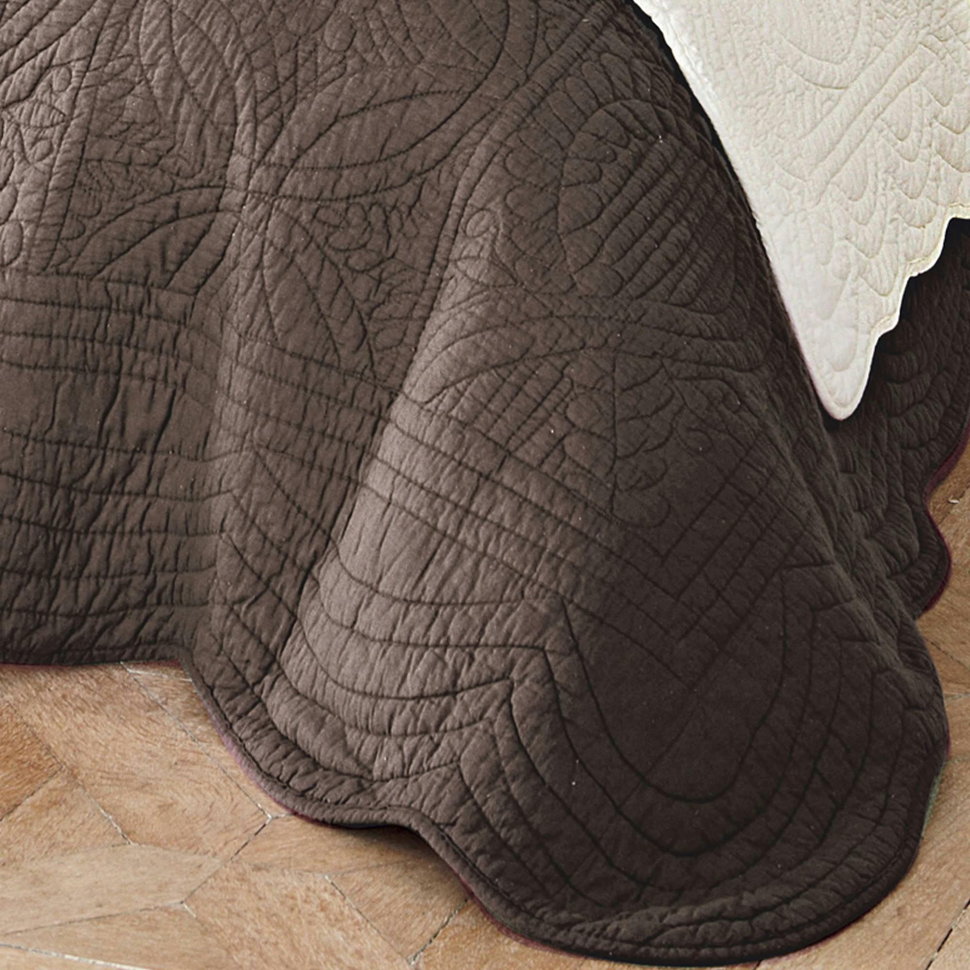 BAILLARGUES - Boutis 180x250 marron glacé en coton 370 g/m²