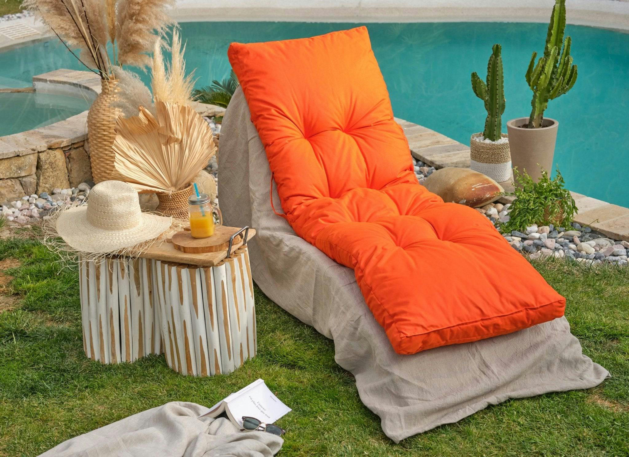 - Coussin pour bain de soleil en polyester 185 x55cm orange