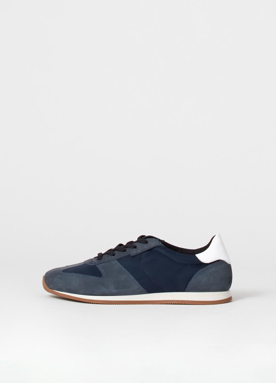 Yasmin Sneakers