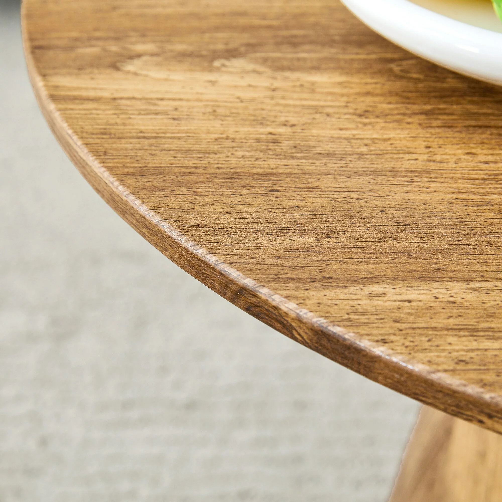 Wood Grain Mdf Round Coffee Table,Wood Grain Texture Sticker,Exquisite Wood Grain Surface,Round Tabletop Design.