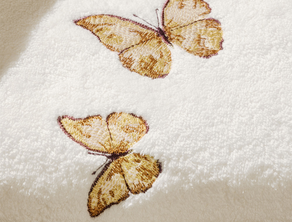 Linge de bain brodéDe fleur en fleur