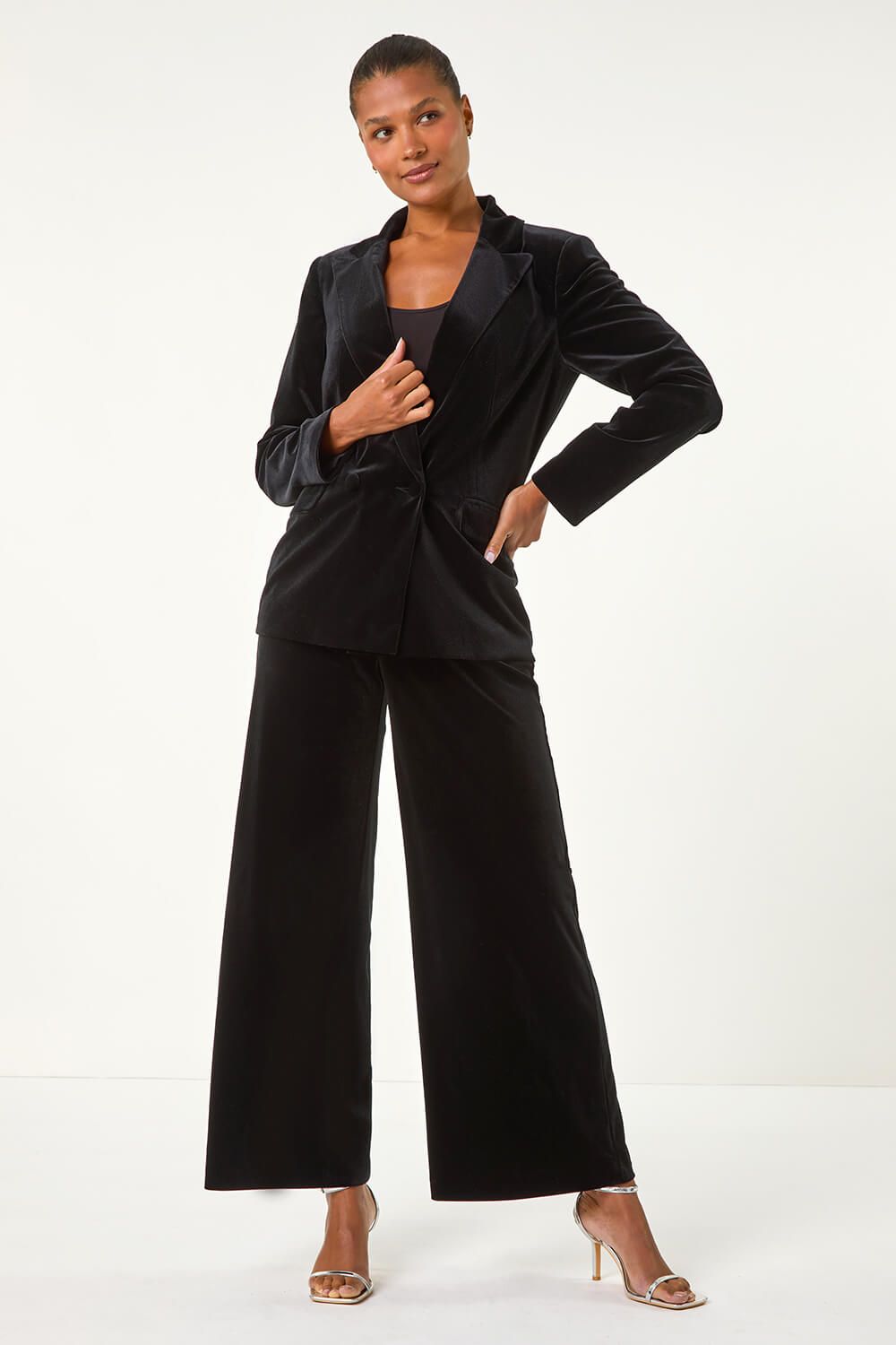 Roman Velvet Wide Leg Pocket Stretch Trouser