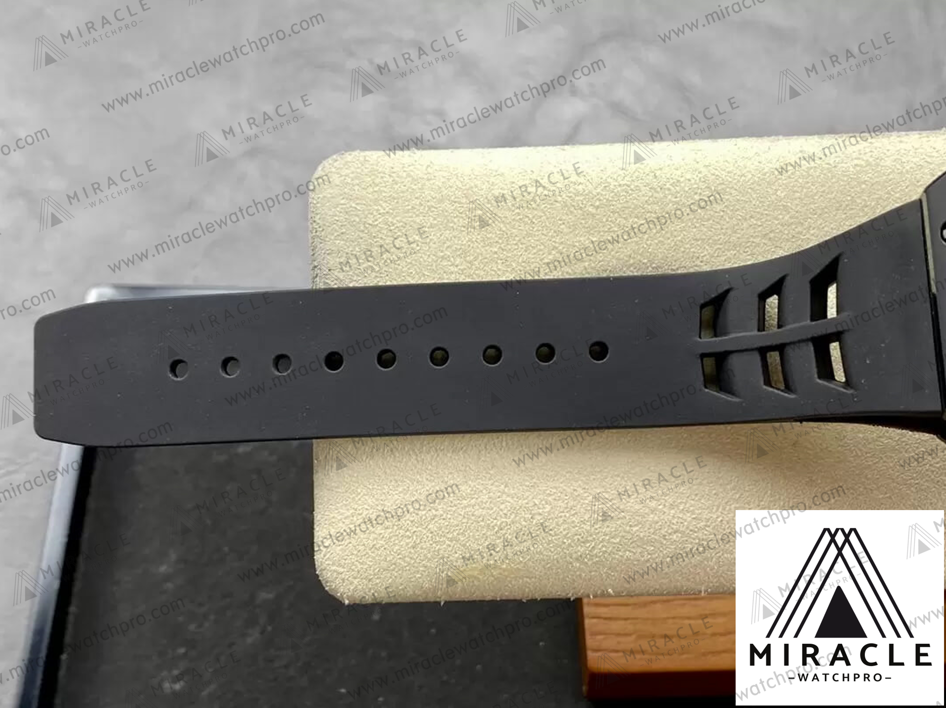 Replica Watch-RICHARD MILLE-ref.RM 47-Elite Clone-42.70mmx50.00mm