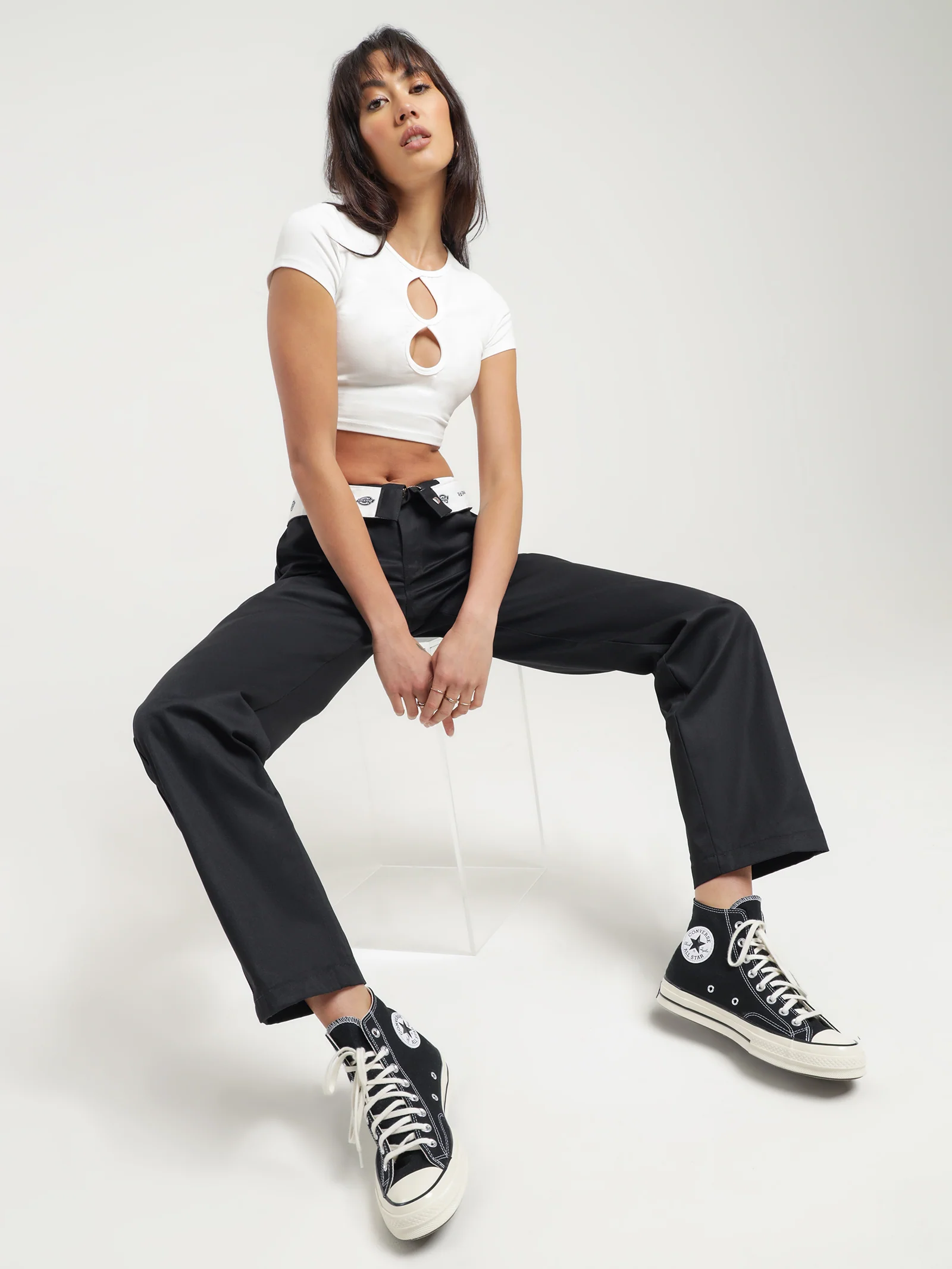 875 Tapered Fit Pants