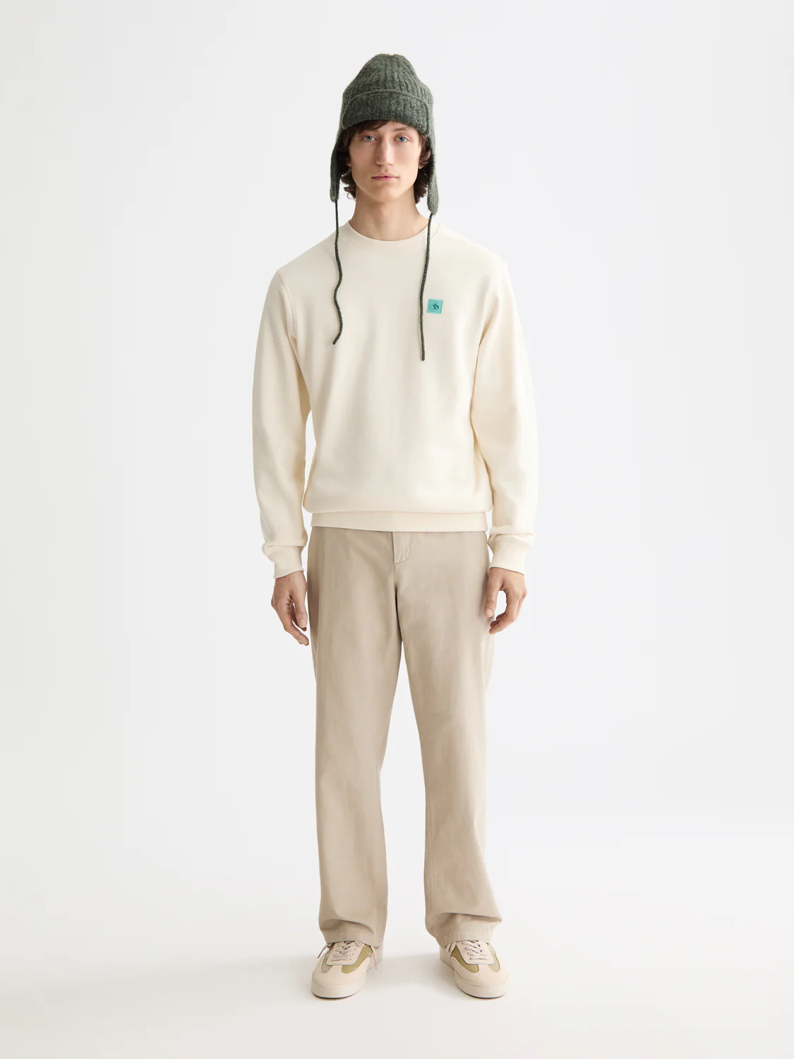 Seasonal Core - Regular-Fit Logo Sweatshirt