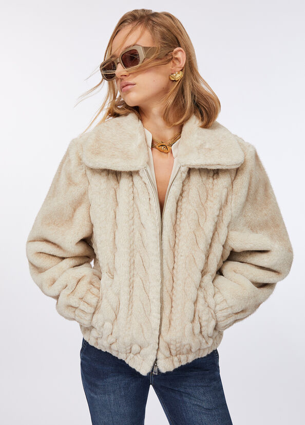 Bomber in teddy con trecce