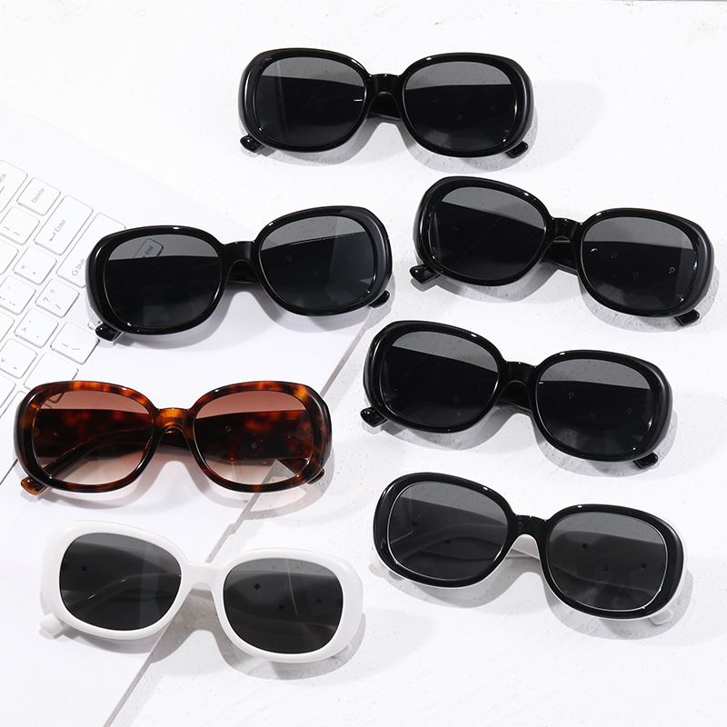 PEACH ACCESSORIES Floral Sculpted Sunglasses