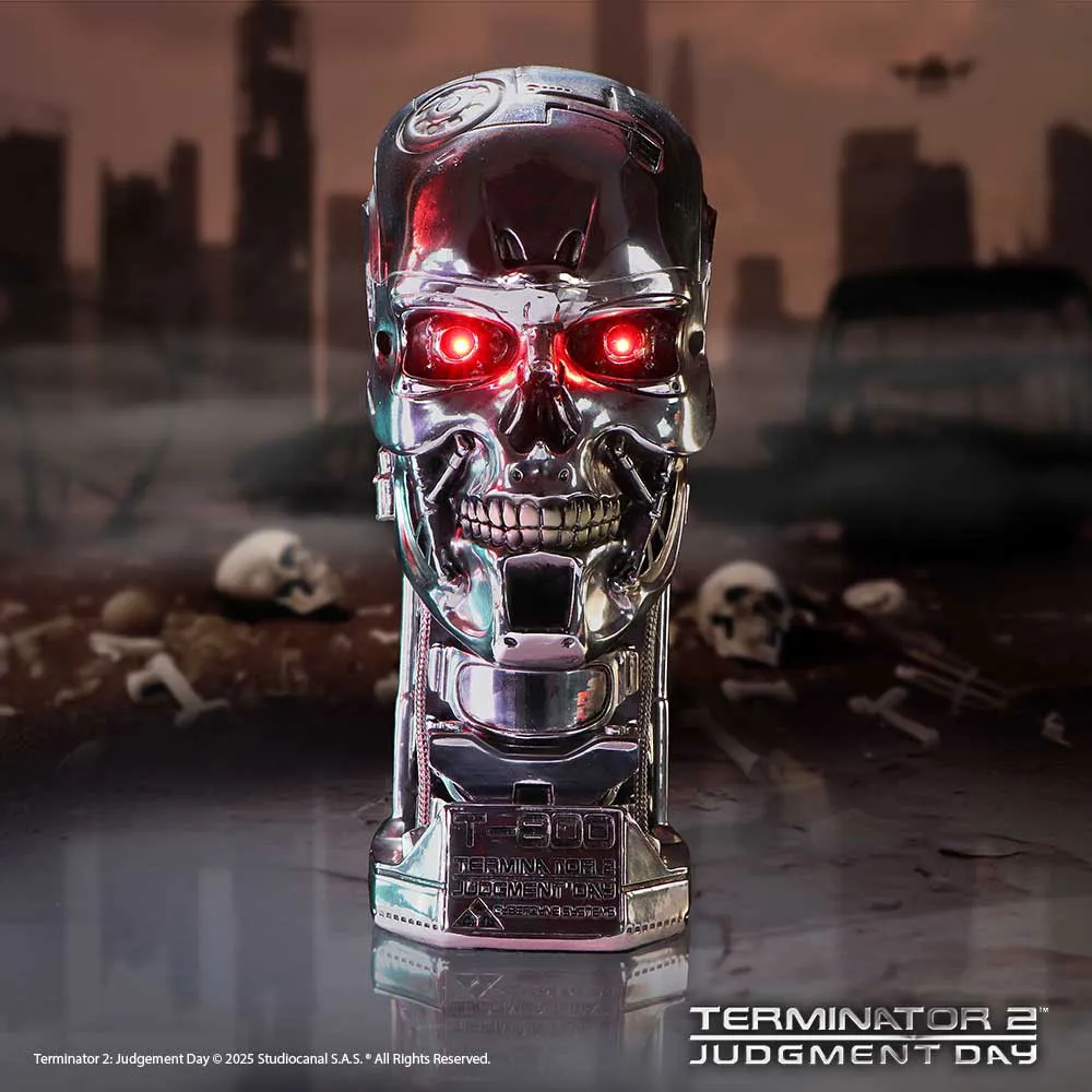 Nemesis Now T-800 figure