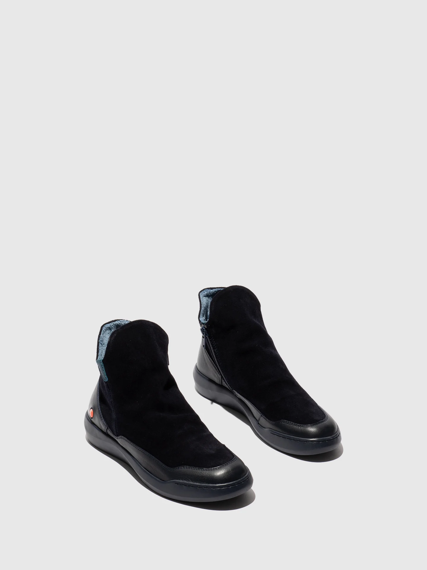 Botins com Fecho em Azul Marinho