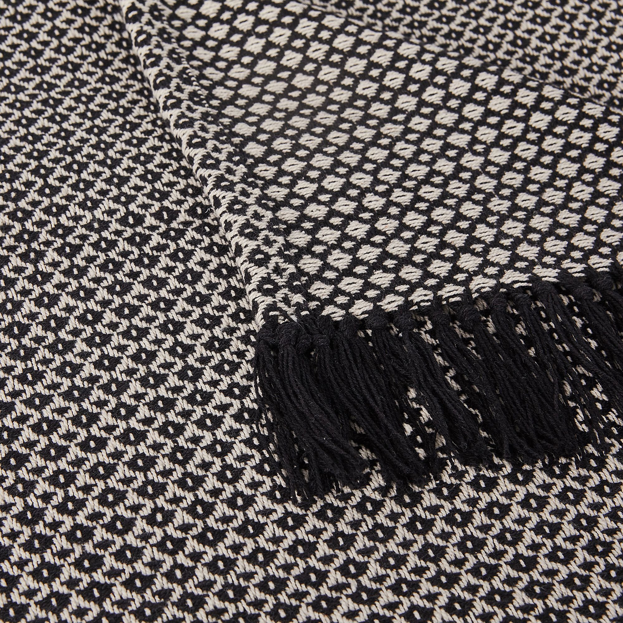 PARA - Plaid à franges et motifs en coton - noir 130x170cm