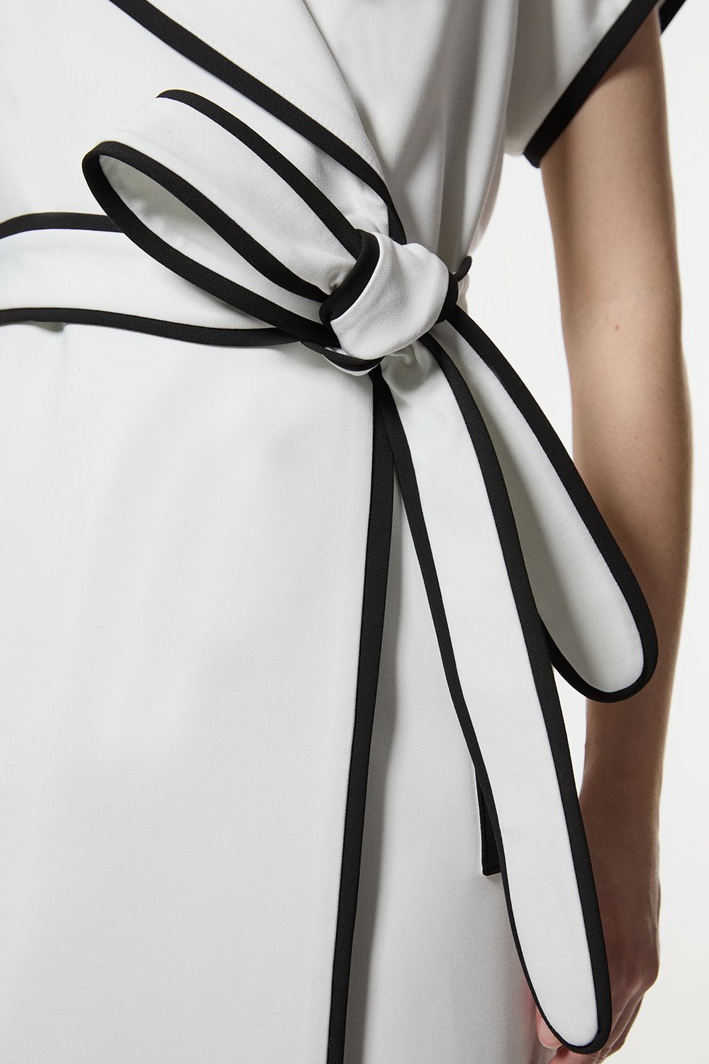 KarenMillen Compact Stretch Belted Tailored Tipped Midi Dress