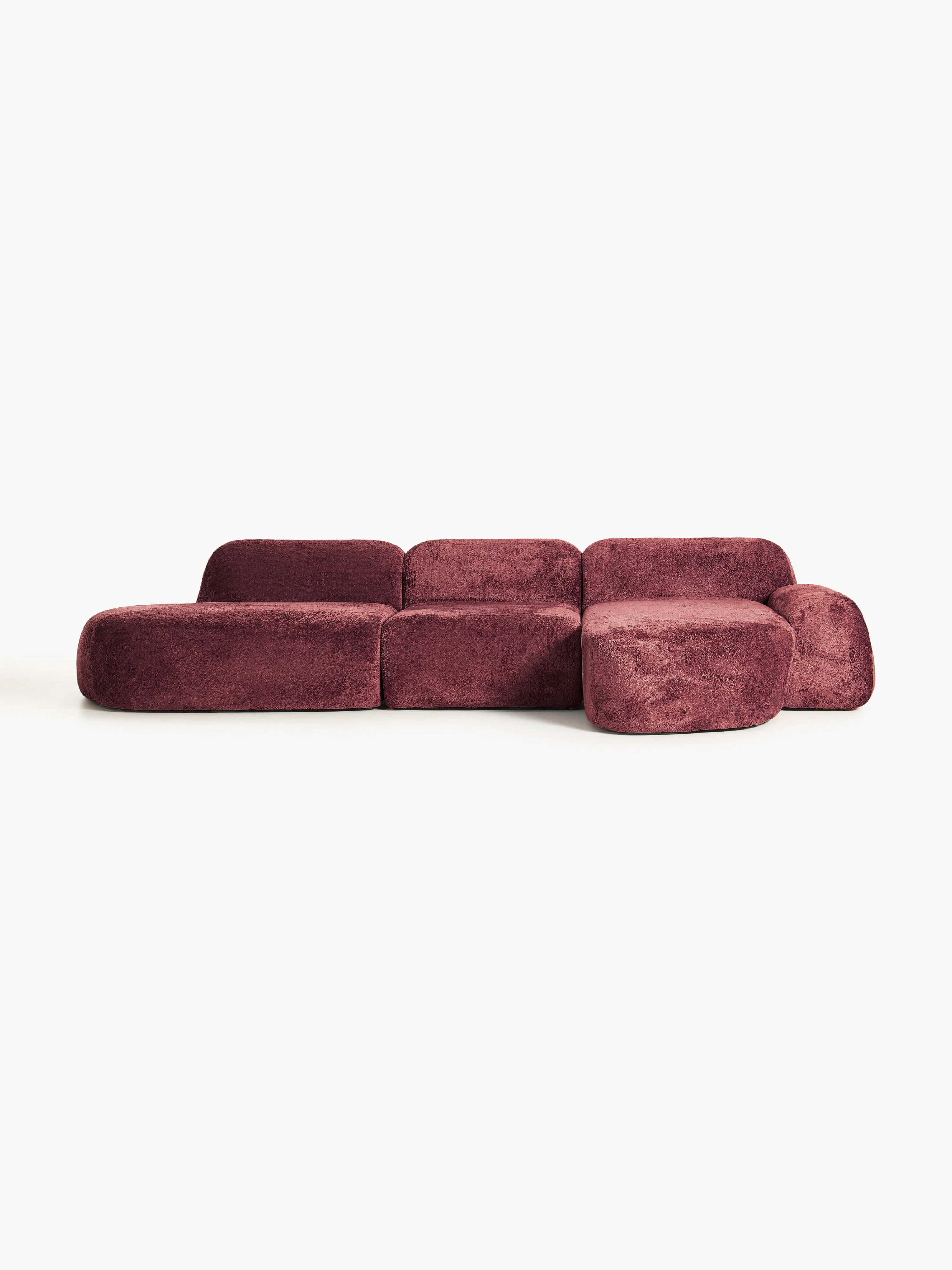 Modulares Ecksofa Wolke (4-Sitzer) aus Teddy-Bouclé mit Chaiselongue
