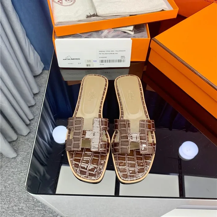 Hermes Oran Sandal