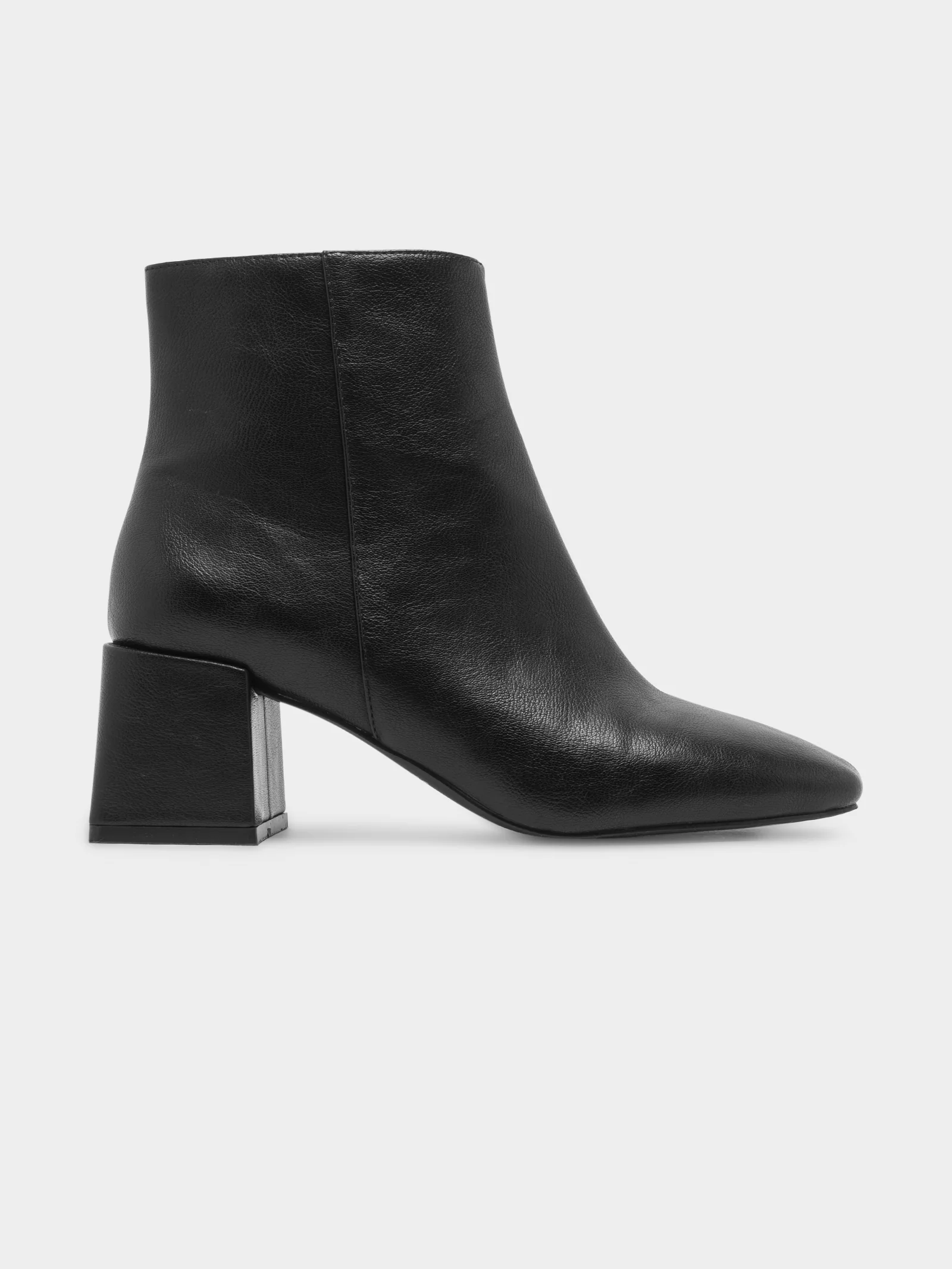 Womens Cole Ankle Boots