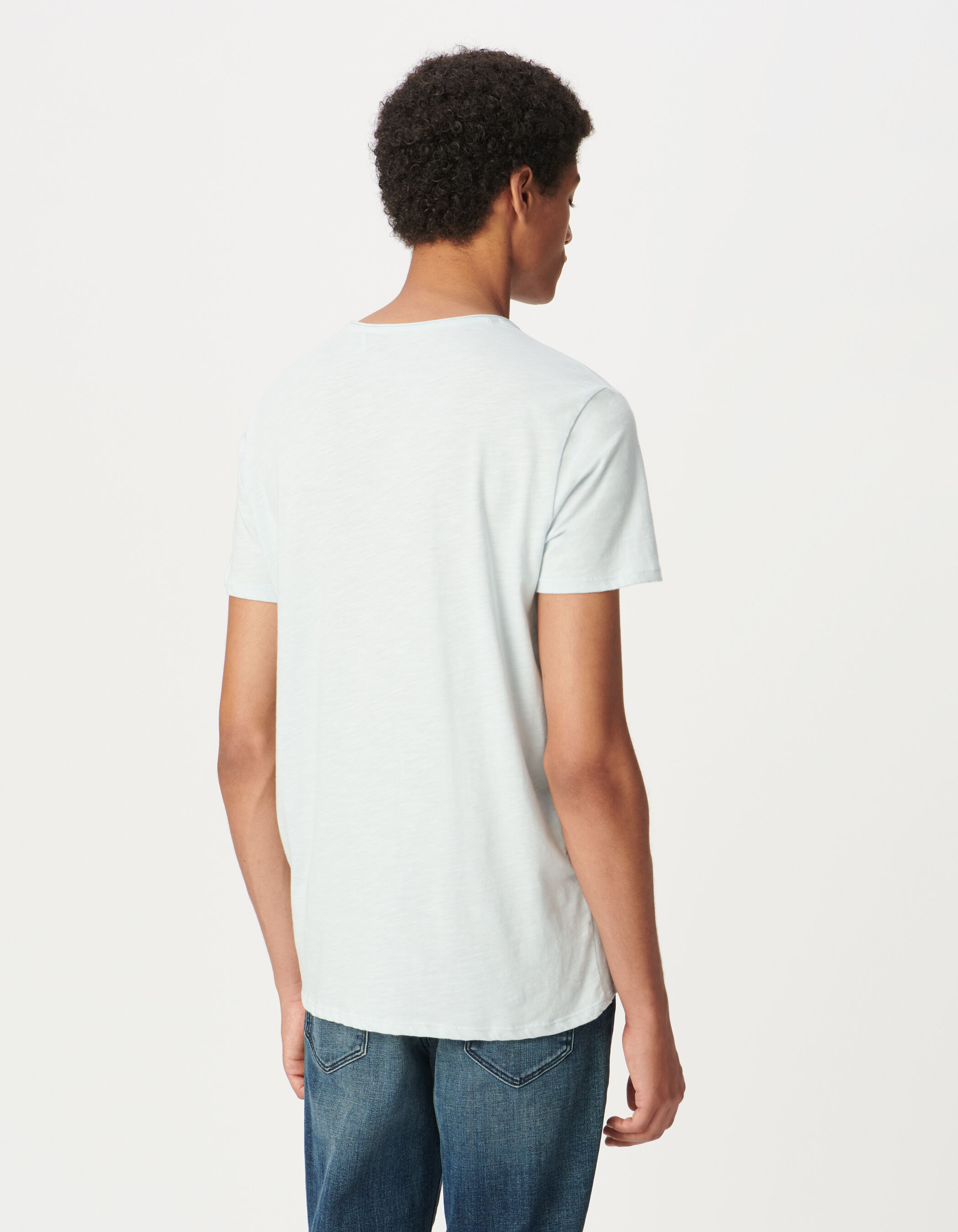 T-shirt L'Essentiel ciel coton bio encolure V Homme