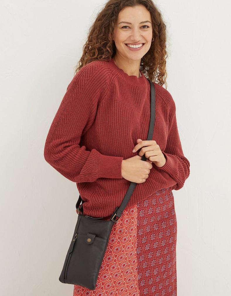 Essie Multi Zip Phone Bag