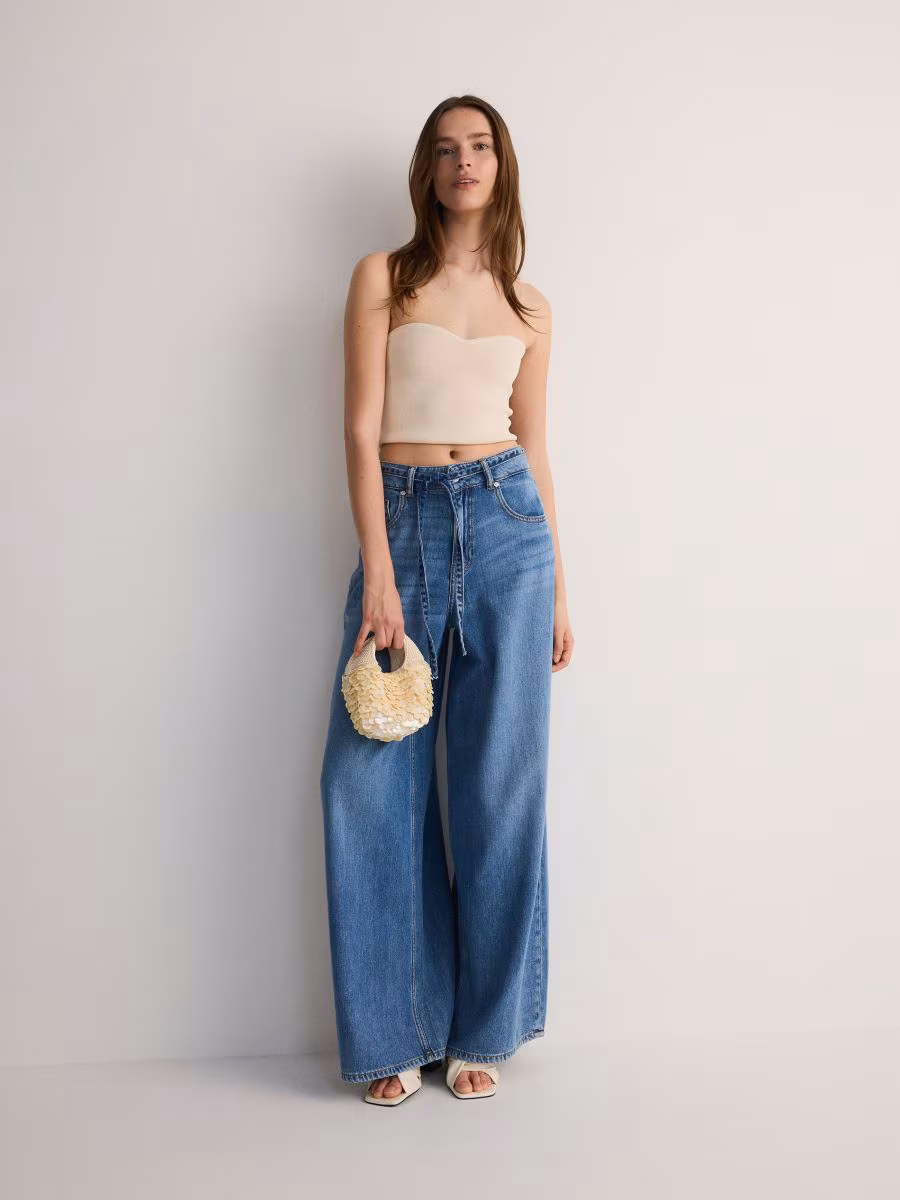 Wide Leg Jeans With Belt