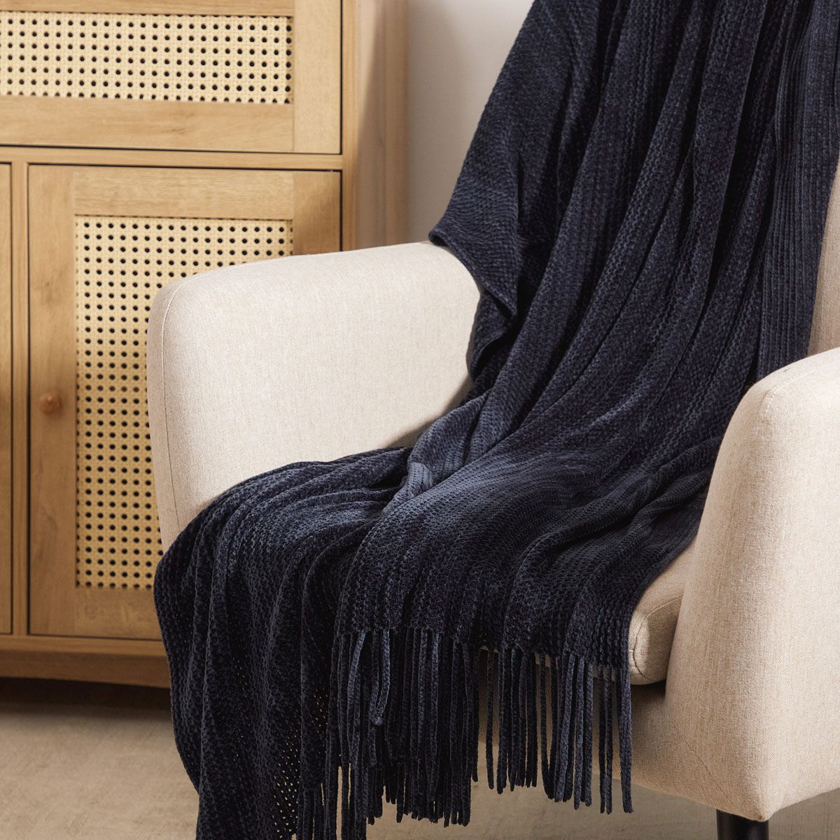 Koc CHENILLE szenilowy granatowy 130x170 cm