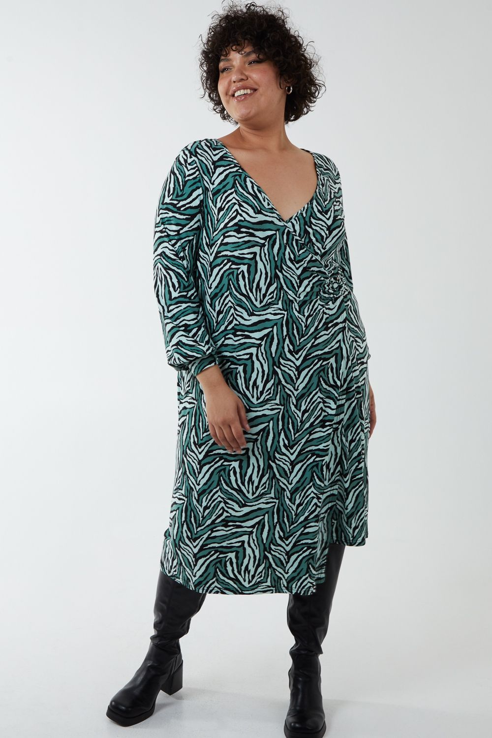 Blue Vanilla Curve V-Neck Ring Detail Midi Dress