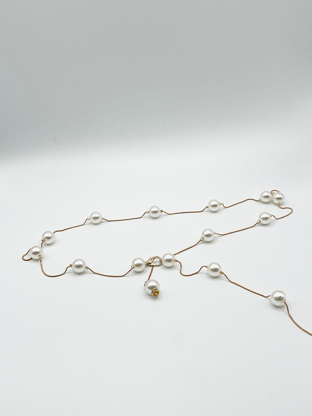 SVNX Minimal Pearl Chain Belt In Gold