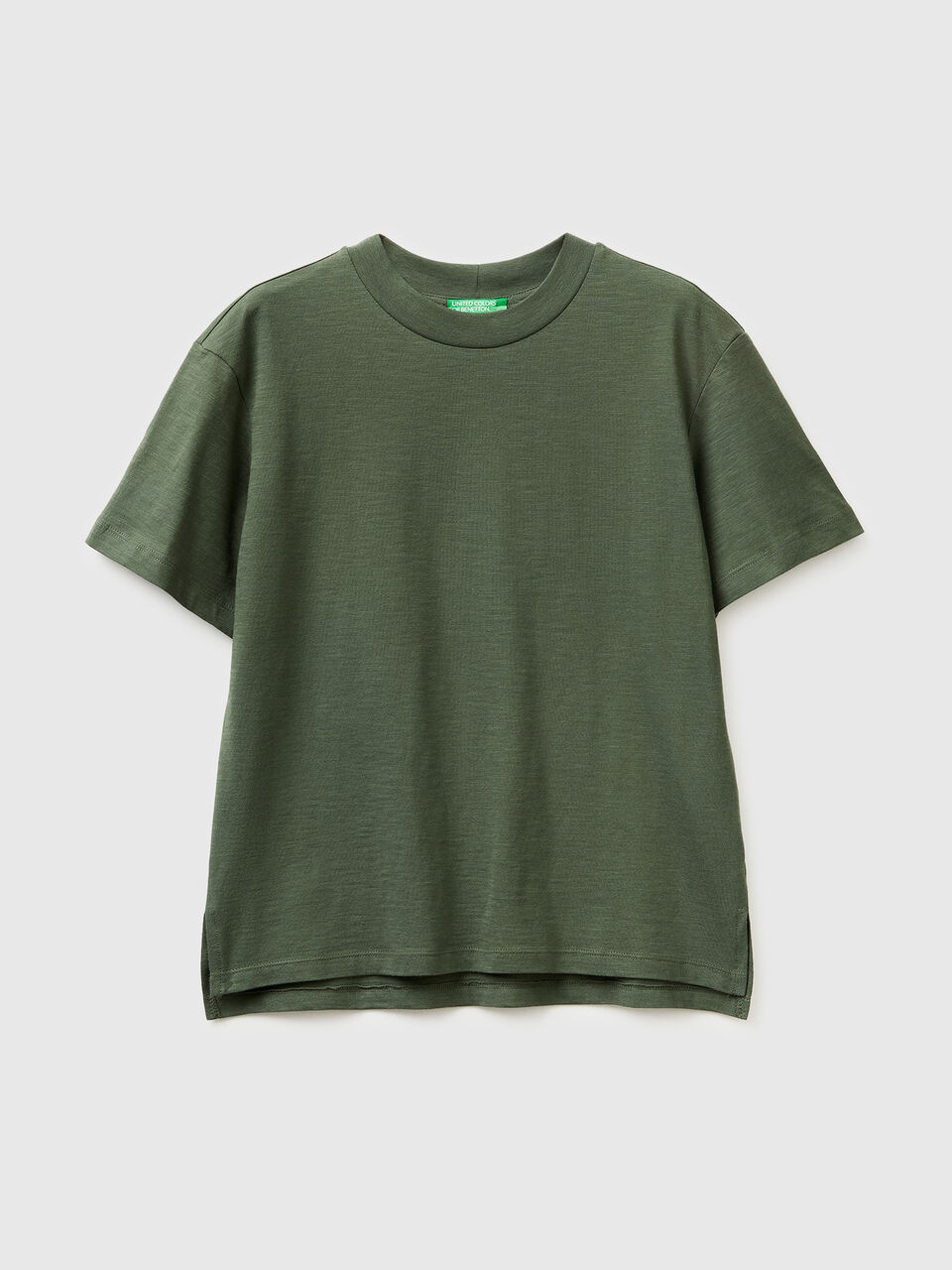 Crew neck t-shirt in lightweight cotton