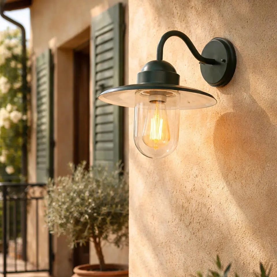 Qazqa wandlamp met glas kansas groen e27