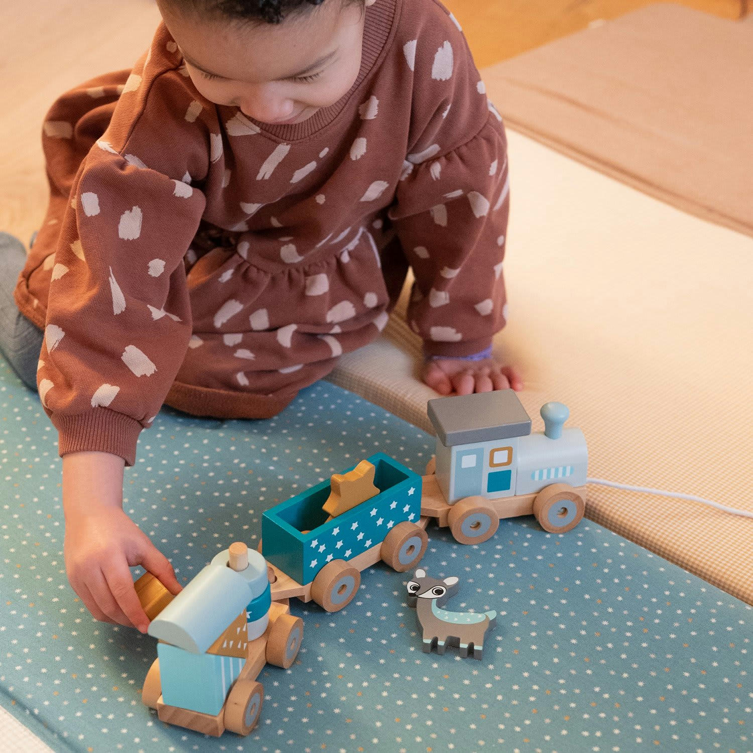 - Petit train les animaux du zoo en bois étoiles