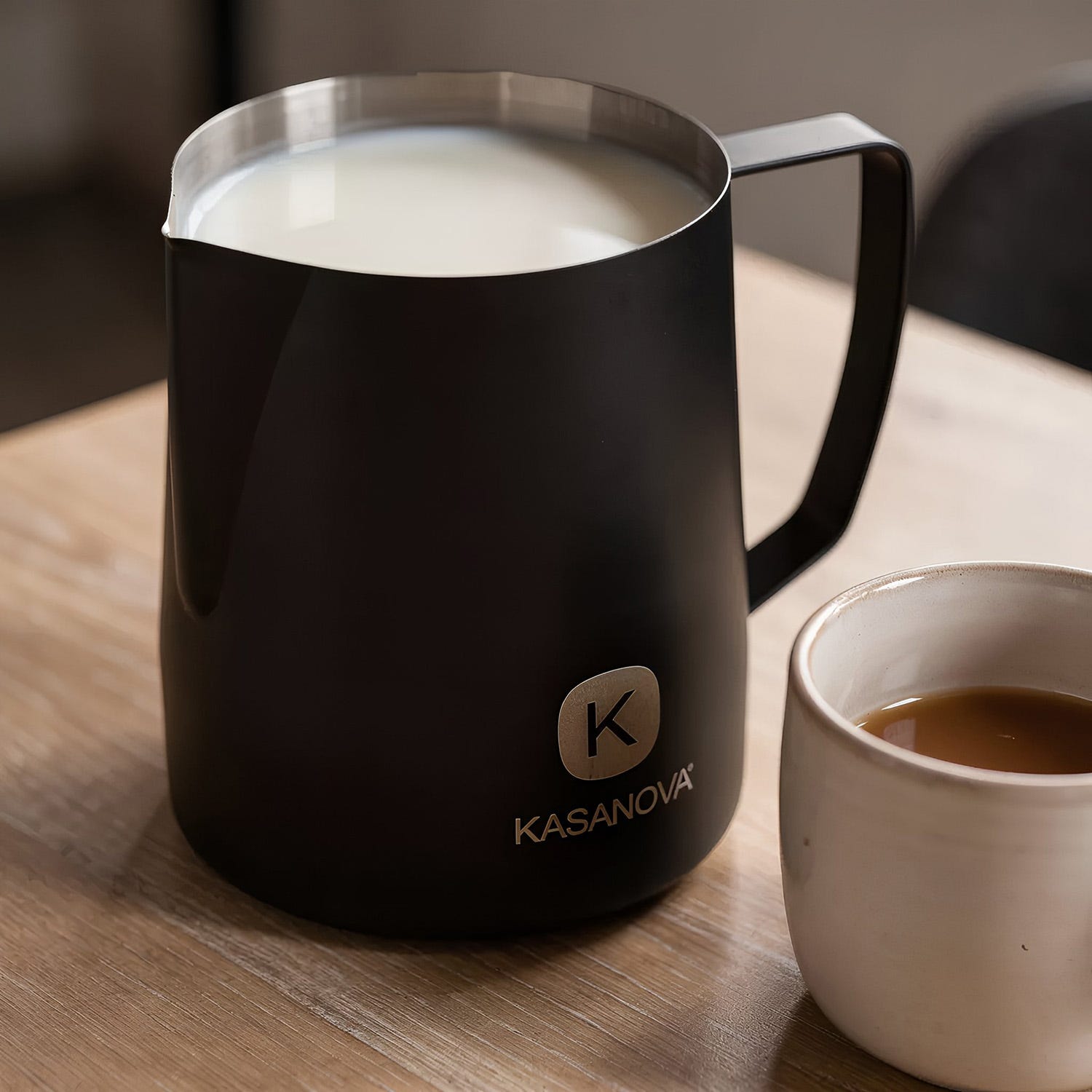 Bricco latte 900 ml acciaio inox nero
