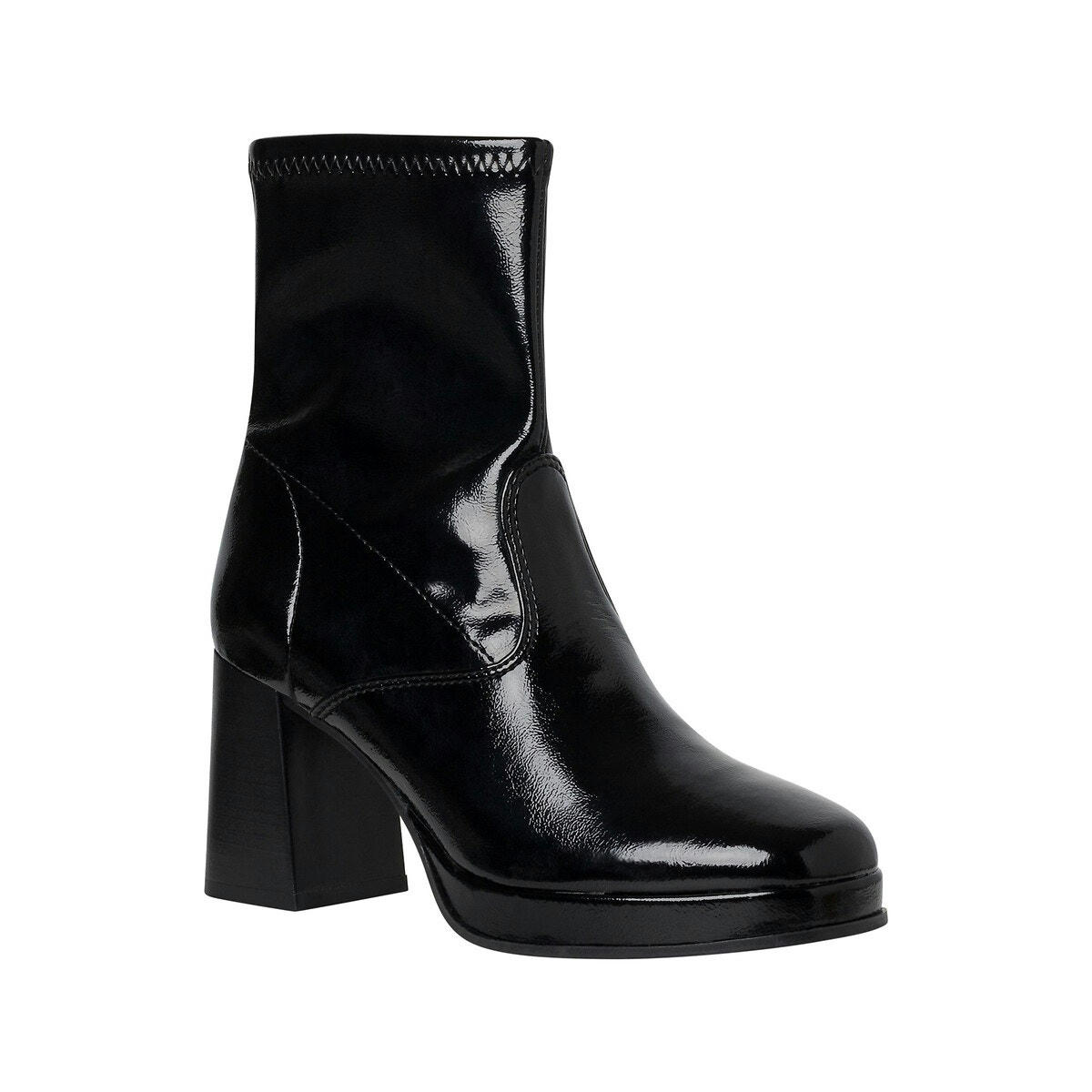 Bottines vernies à talon, bout carré