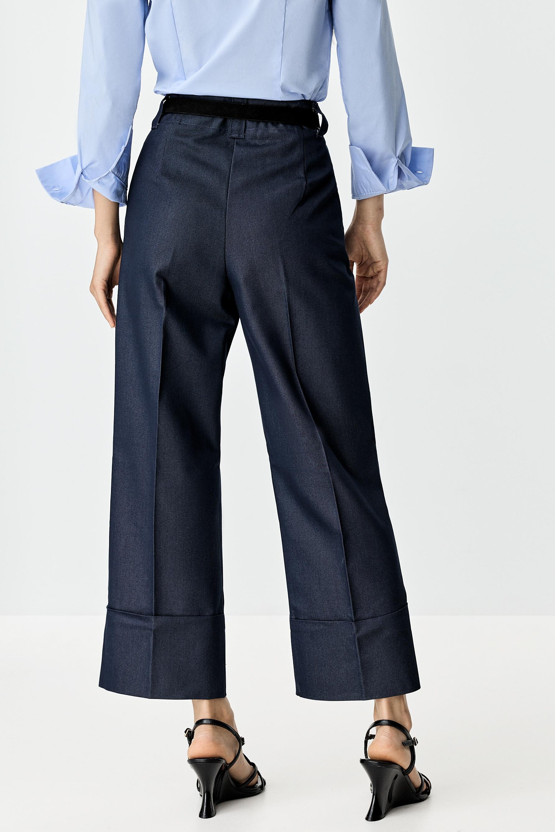 Pantalón recto dobladillo
