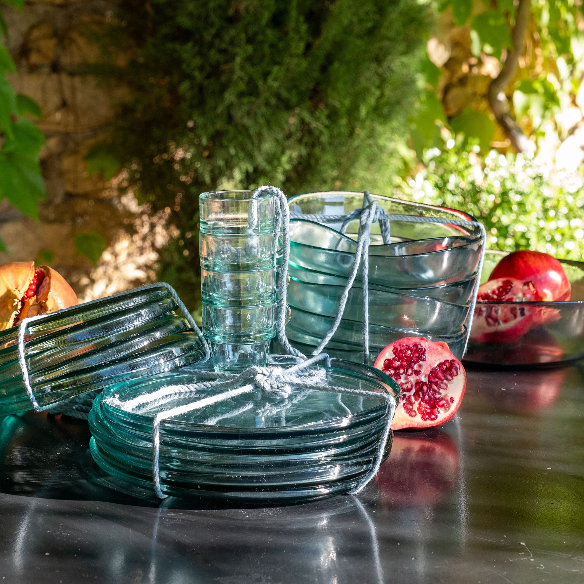 ECUME - Assiette plate en verre D25cm - transparent
