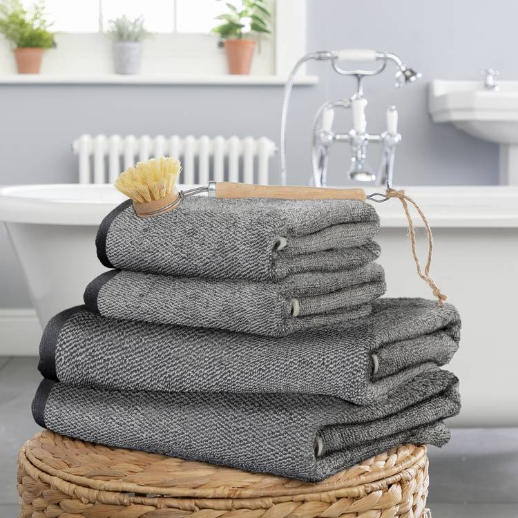 Habitat Marl 4 Piece Towel Bale - Black
