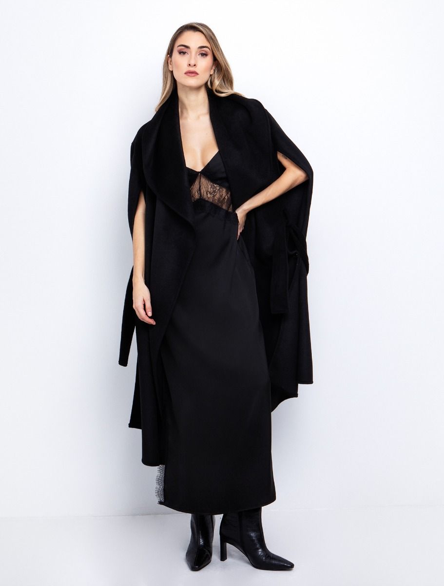 Αμάνικη κάπα με φαρδύ γιακά