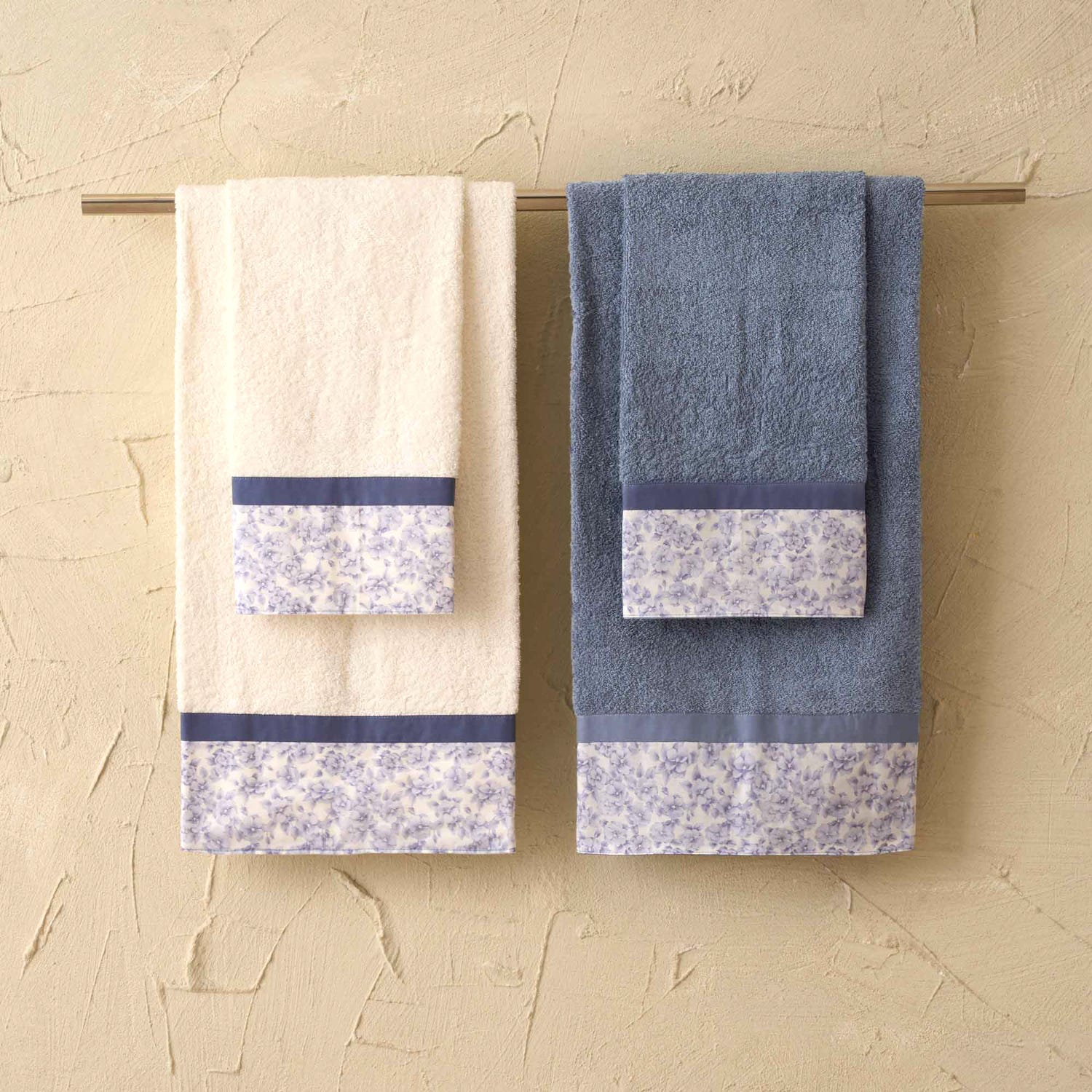 Set 4 asciugamani Primula blu Biancoperla