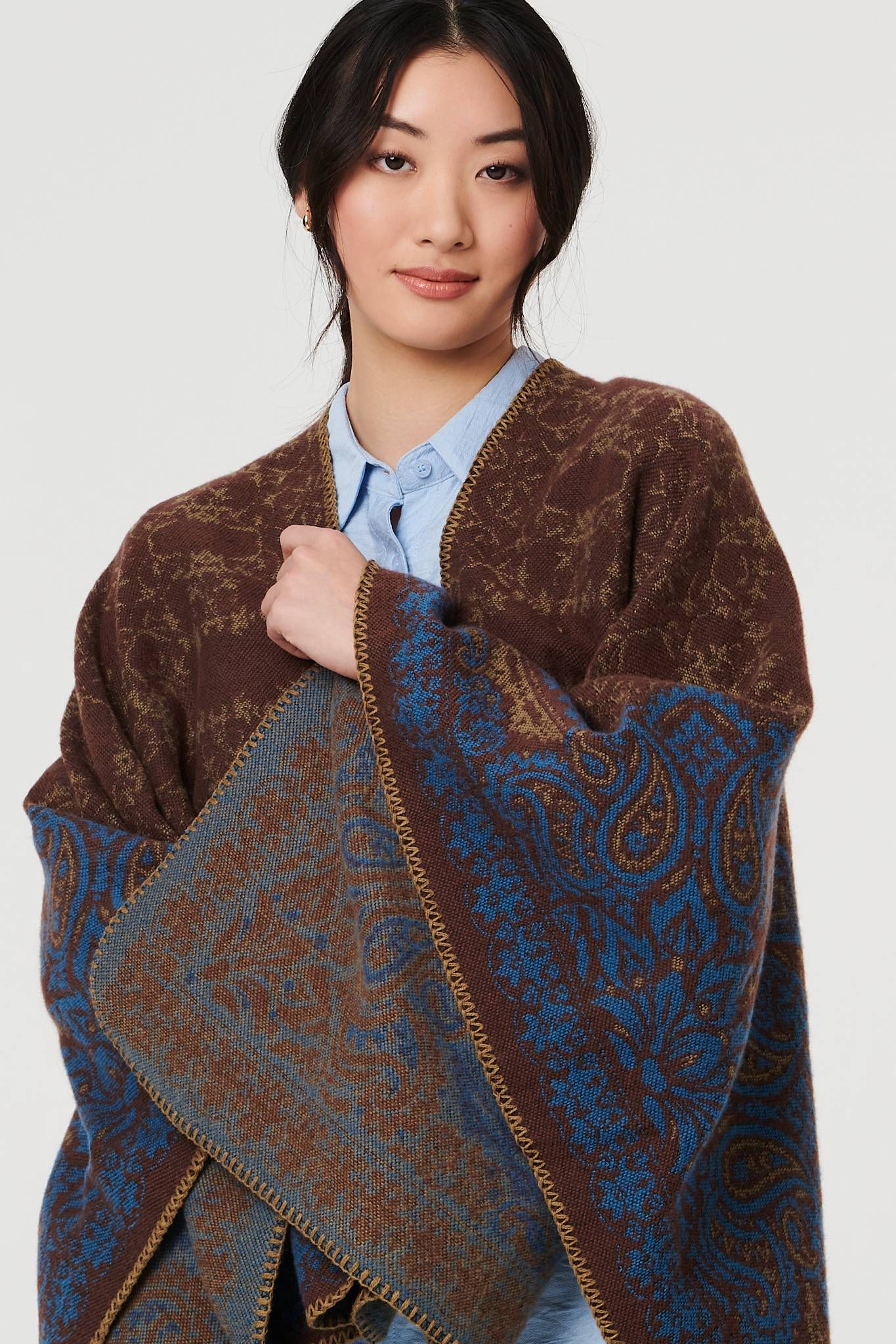 Izabel London Paisley Print Oversized Poncho