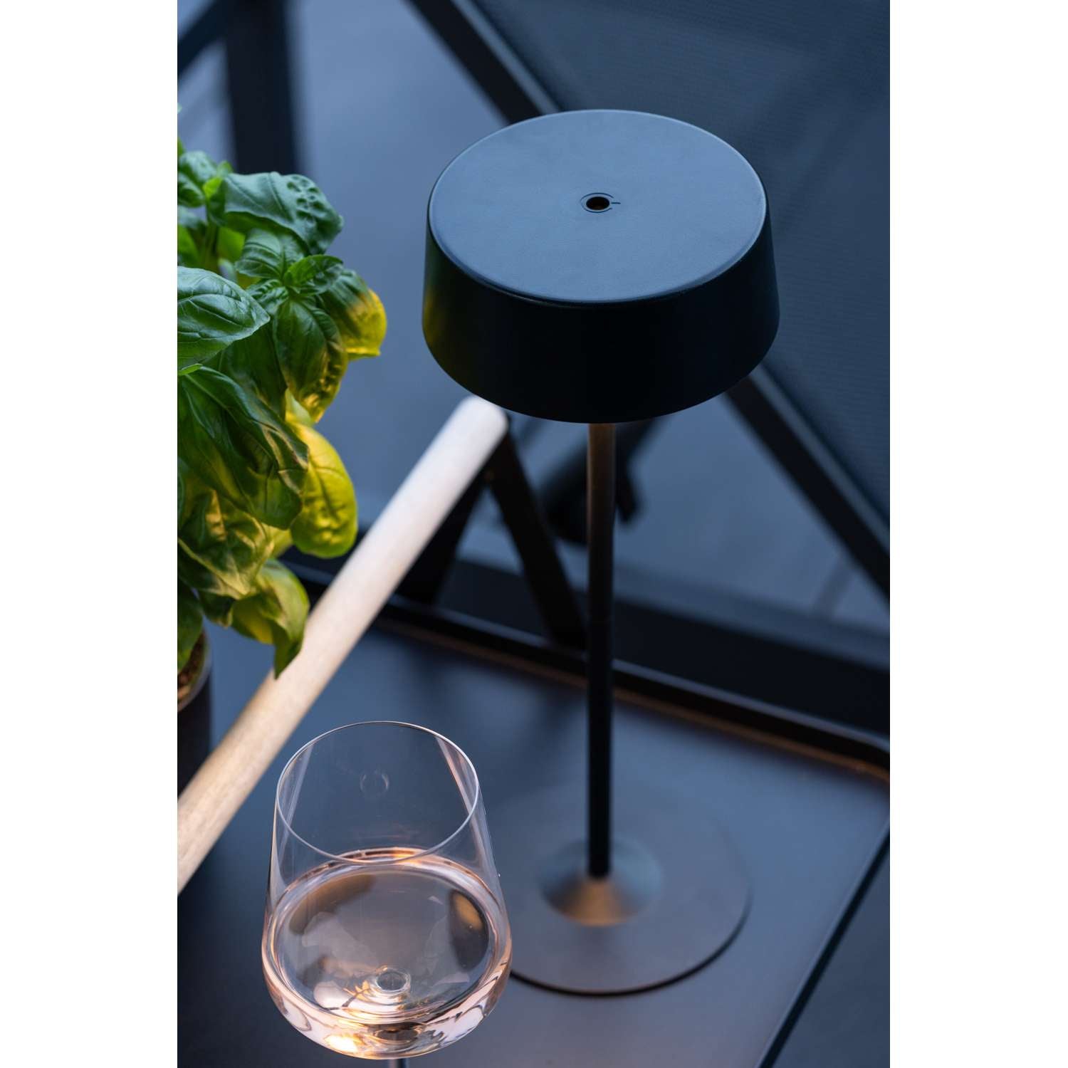 Venture Home Tern Tafellamp ø15 - Zwart