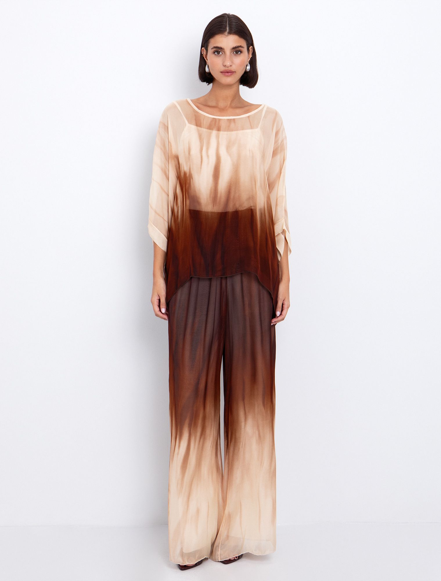 Tie dye μπλούζα σε ριχτή γραμμή