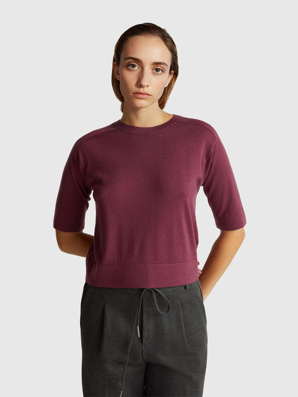 Short sleeve sweater in pure Merino wool