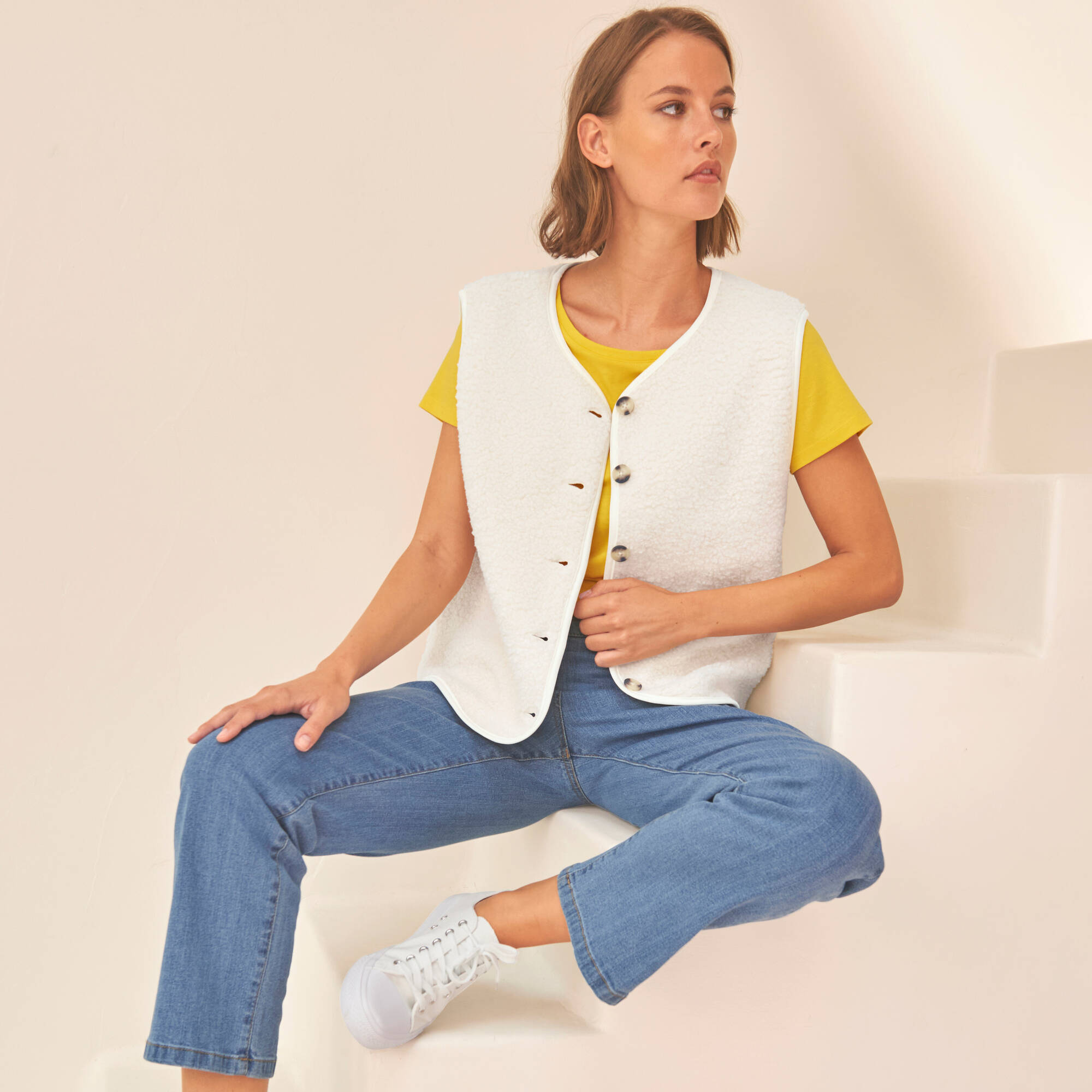 Veste sans manches, maille bouclette