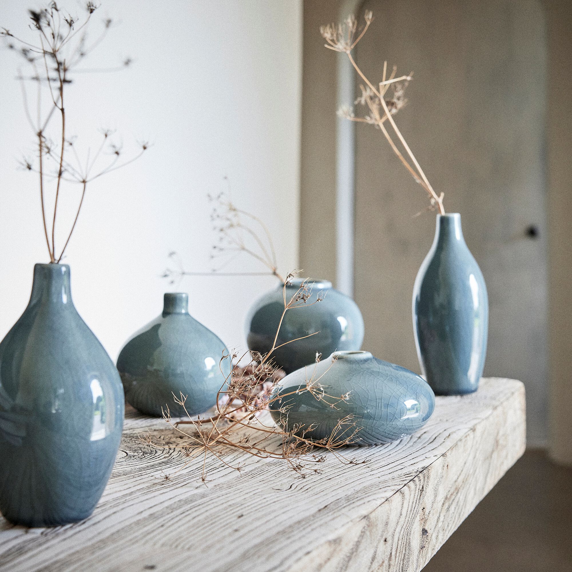 ROVIGO - Petit vase en grès H6,5cm - bleu