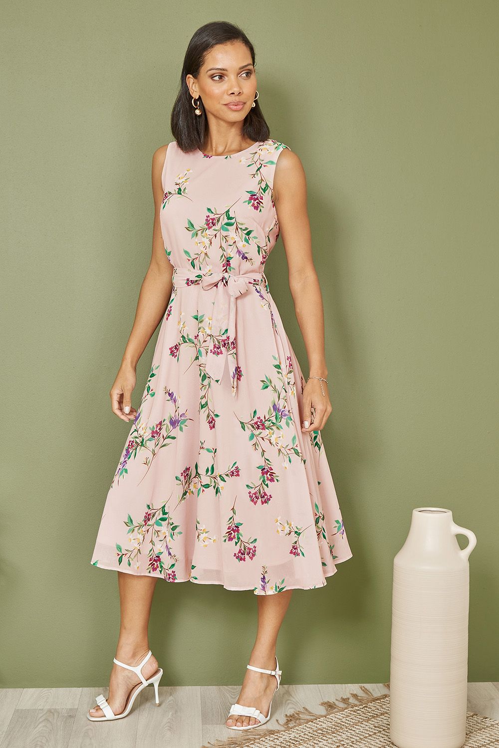 Yumi Floral Print Midi Skater Dress