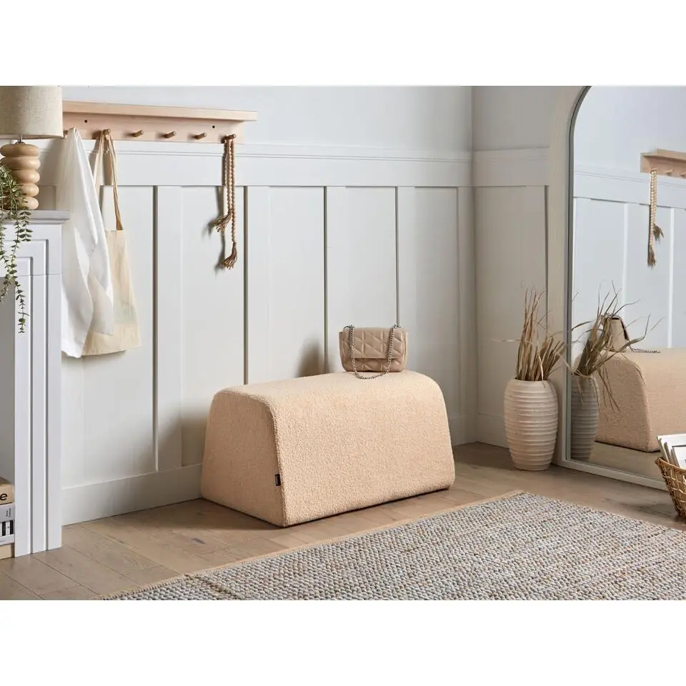 SINCLAIR - Poef - Beige - Boucl&eacute;