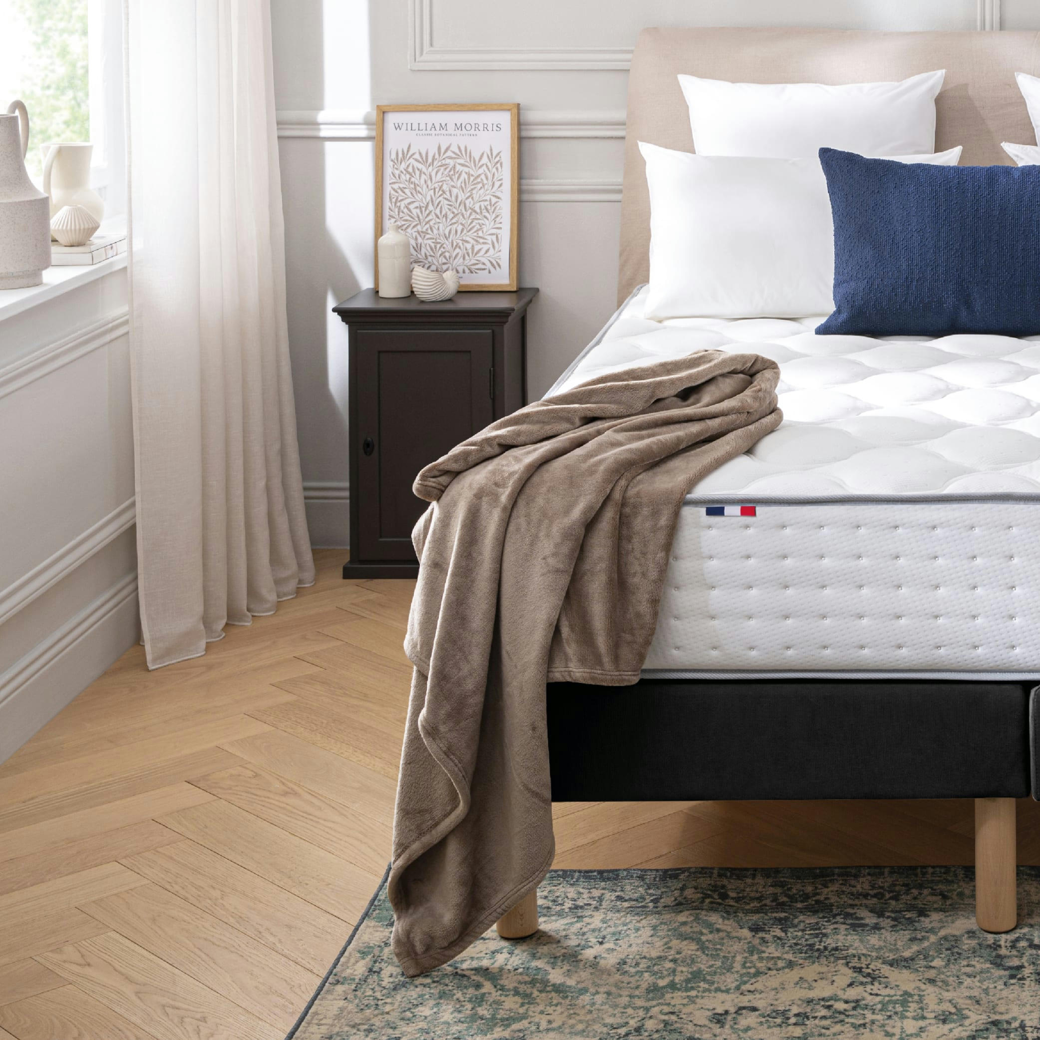 LUXE VELOURS - Sommier velours noir 90x190 cm