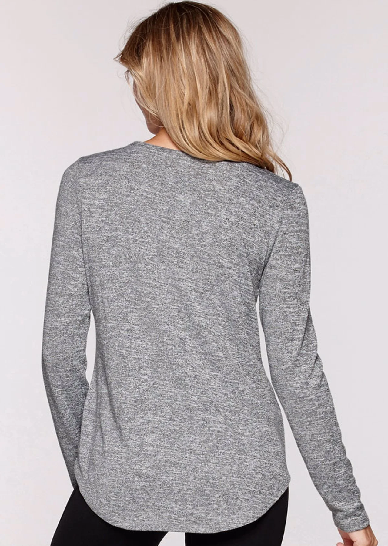 Weekends L/Slv Top