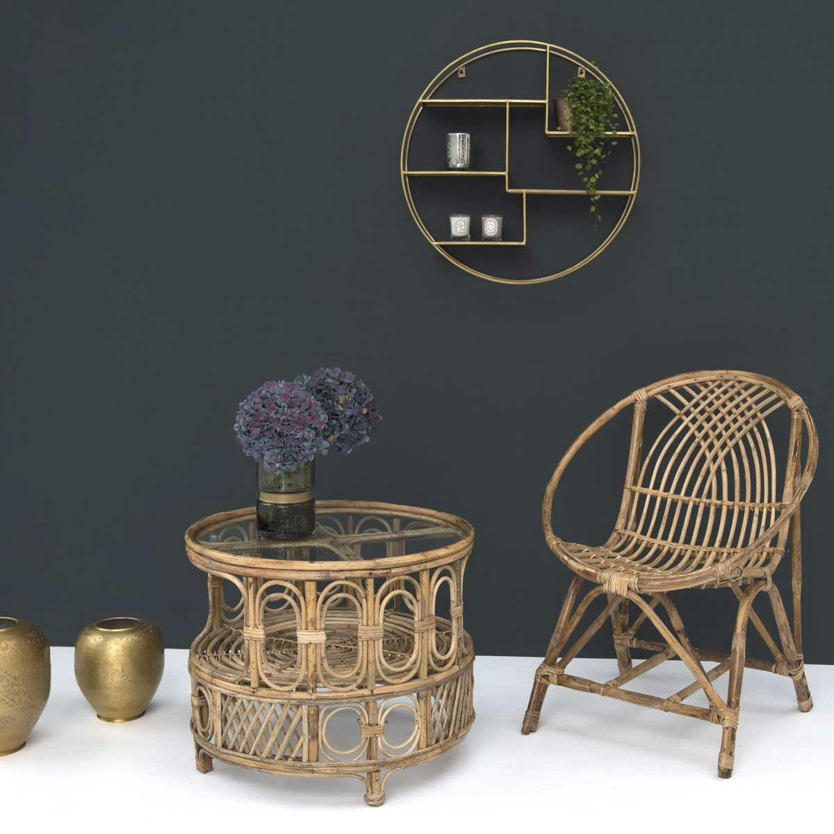 - Fauteuil vintage en rotin