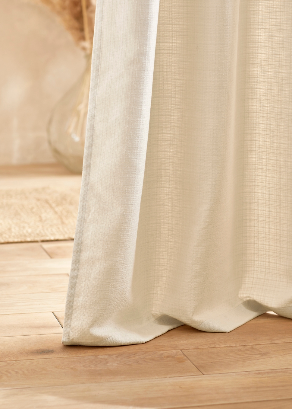 RIDEAU UNI TEXTURÉ ECRU