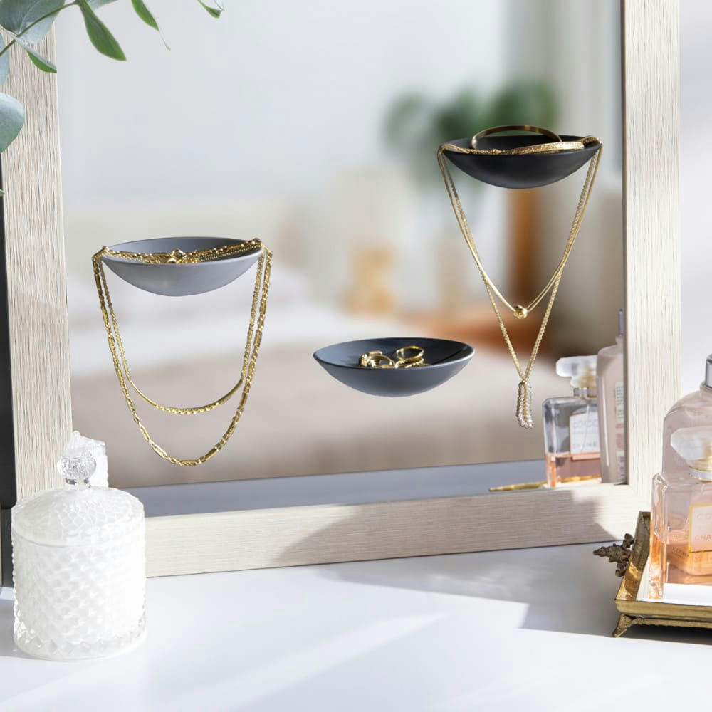 - Lot de 3 plateaux à bijoux plastique multicolore