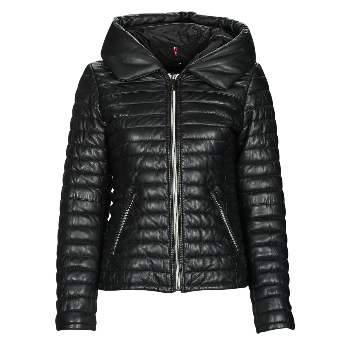 Oakwood - HYPER - Black