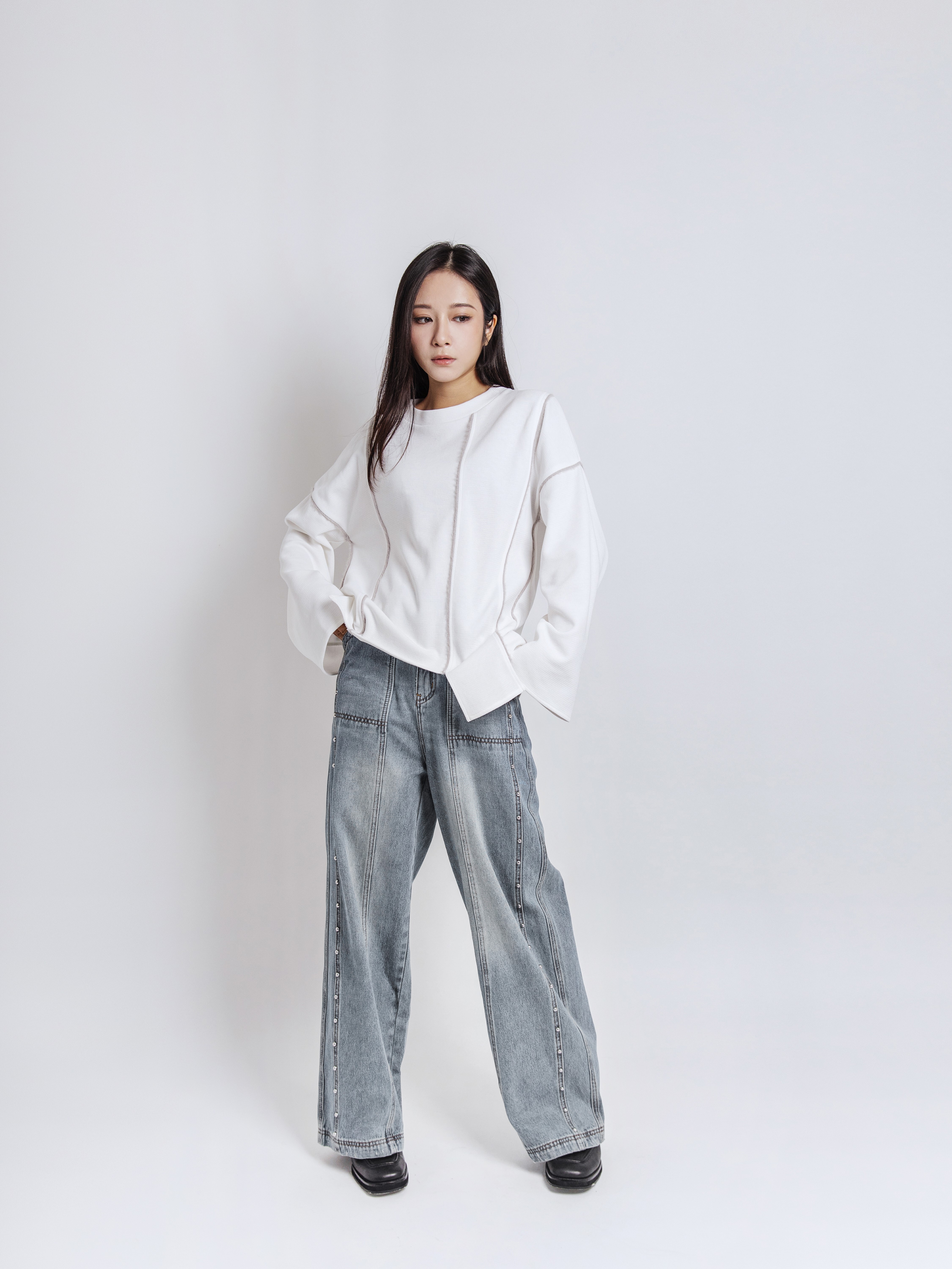 Oversized fluffy trim top - 25WRT225A