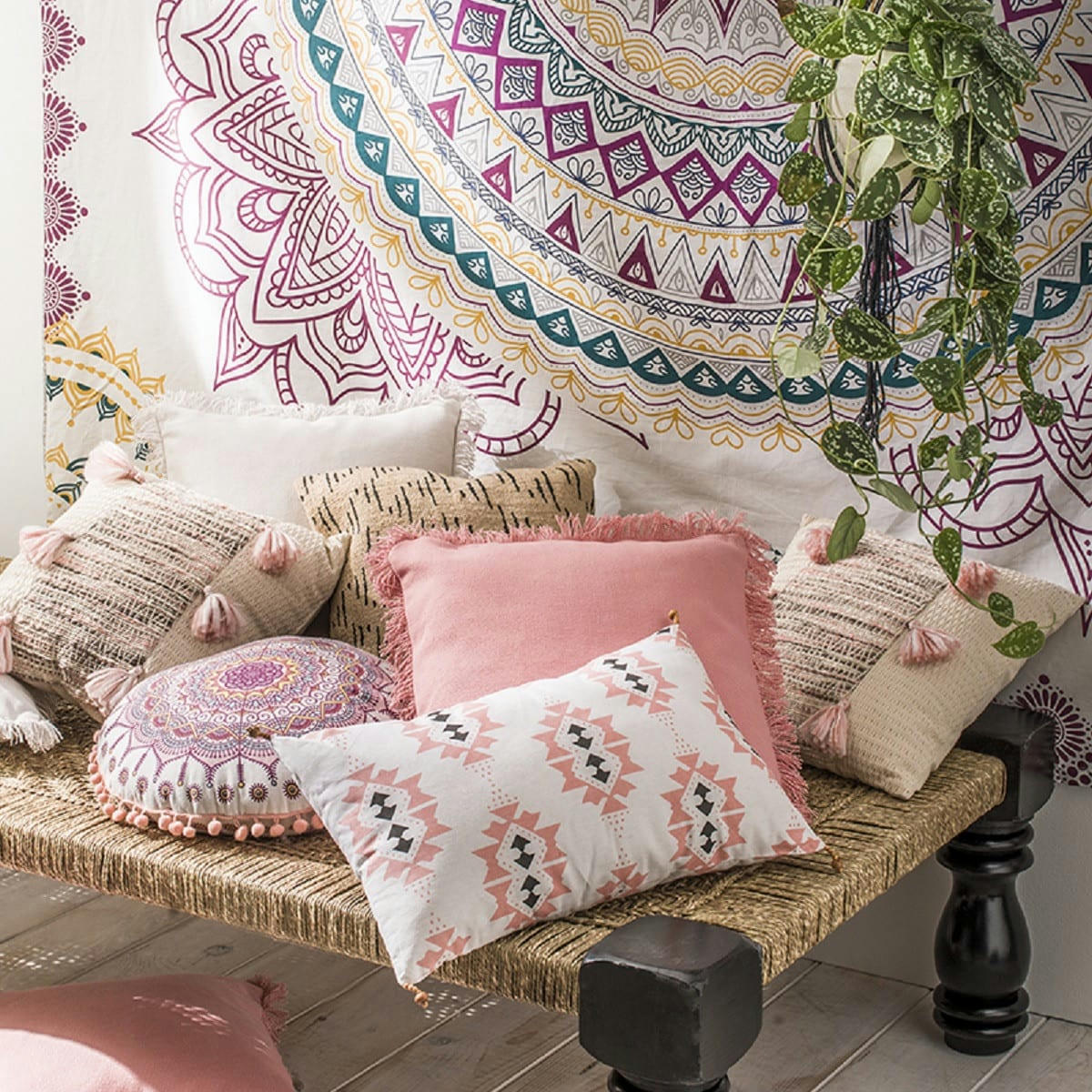 HOME - Coussin coton blanc avec motifs ethniques 30x50cm